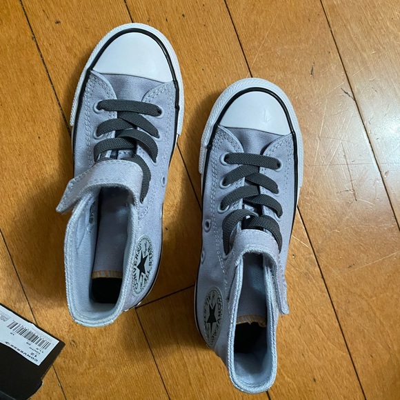 Converse Kids Sneakers - Gray and White - Picture 3 of 9
